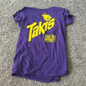 Takis tee